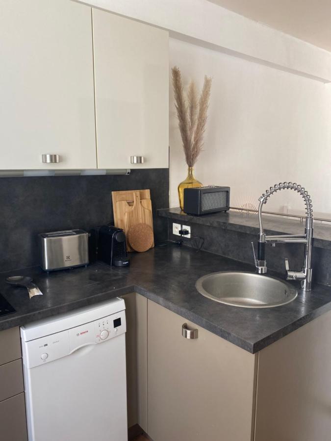 Loft/jardin Et Parking : Le Petit Clos Bourdet Apartment